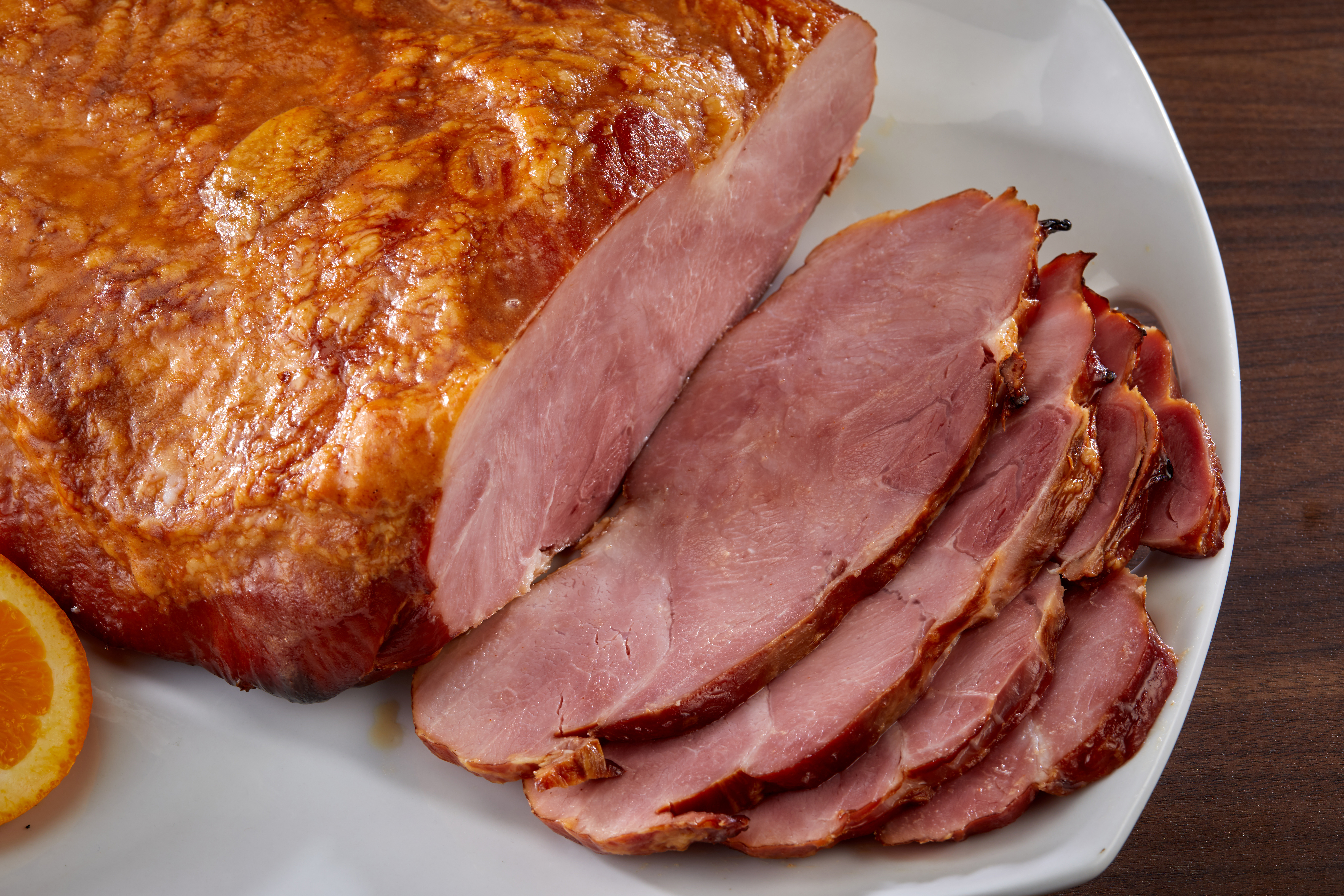 DOUBLE SMOKED HAM FAMILY-STYLE FEAST 